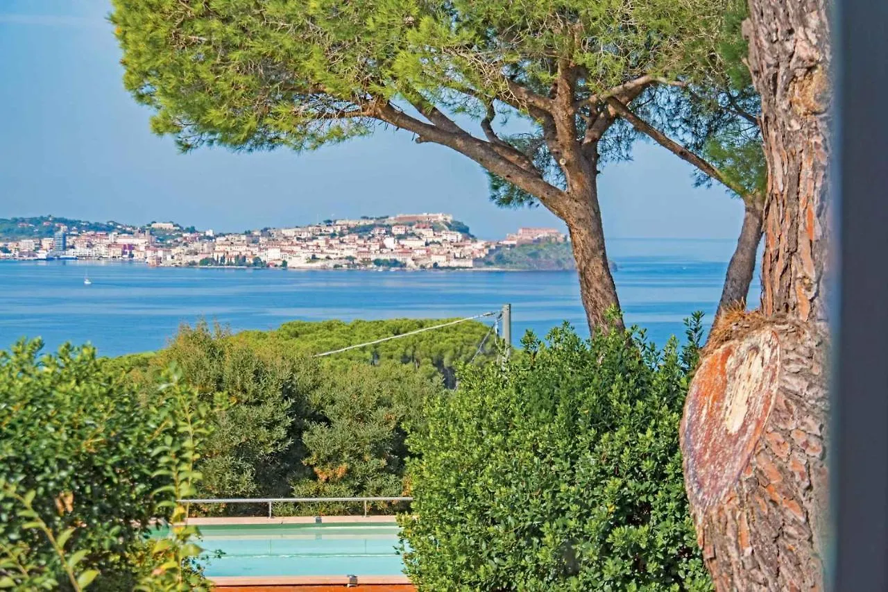Holiday Home In Portoferraio 23631