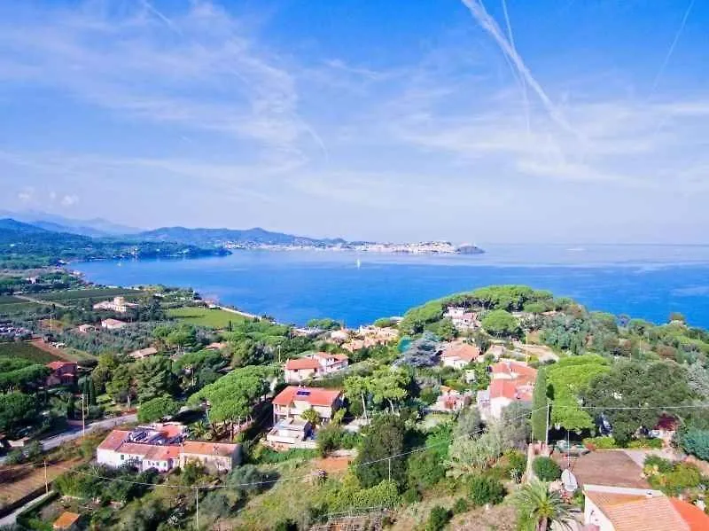 Holiday Home In Portoferraio 23631